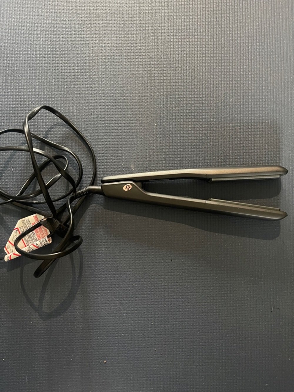 T3 1 inch Black Hair Flat Iron Straightener